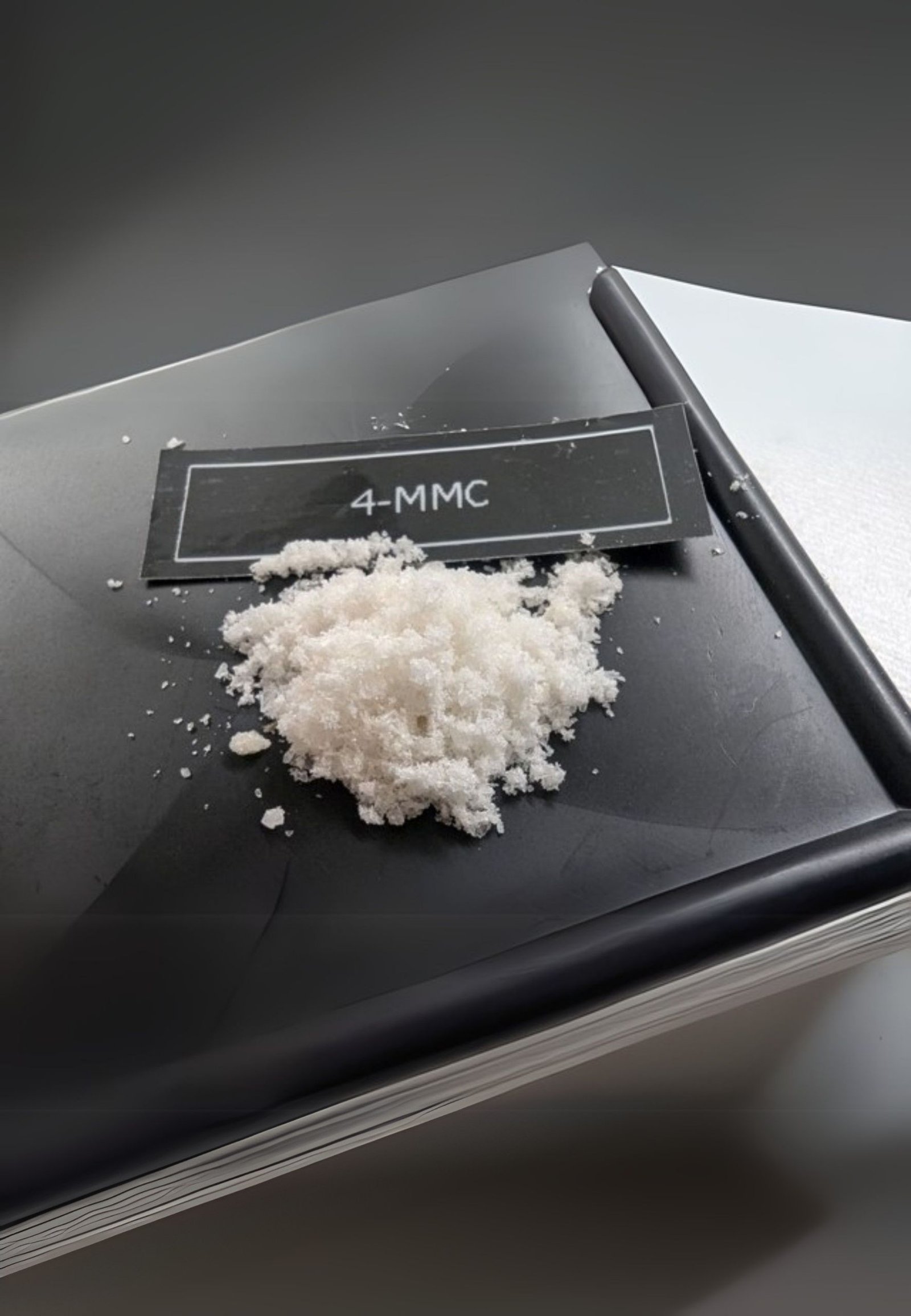 4-mmc-2.jpg 4-MMC - Image 1